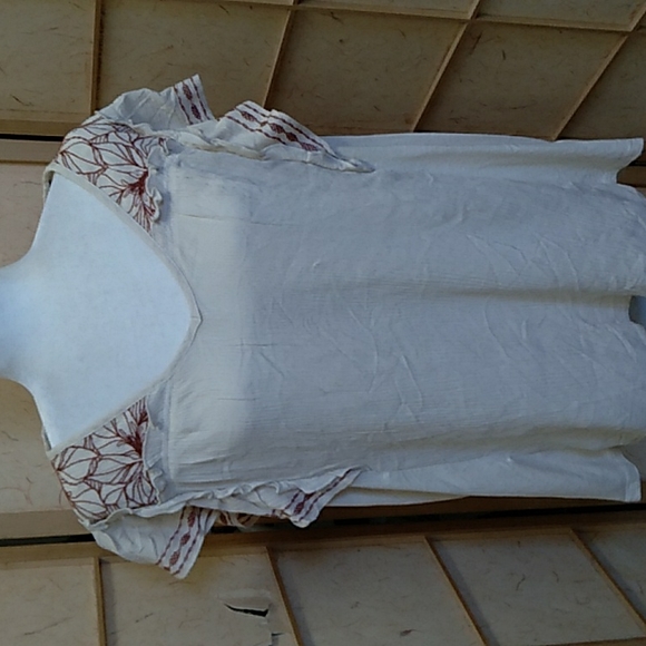 Knox Rose Tops - Knox Rose cream embroidered blouse size XXL